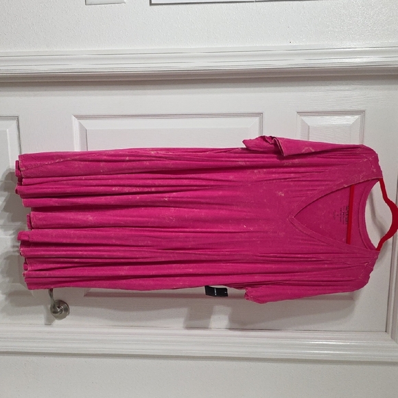 Torrid Hot Pink Dress - Picture 1 of 3